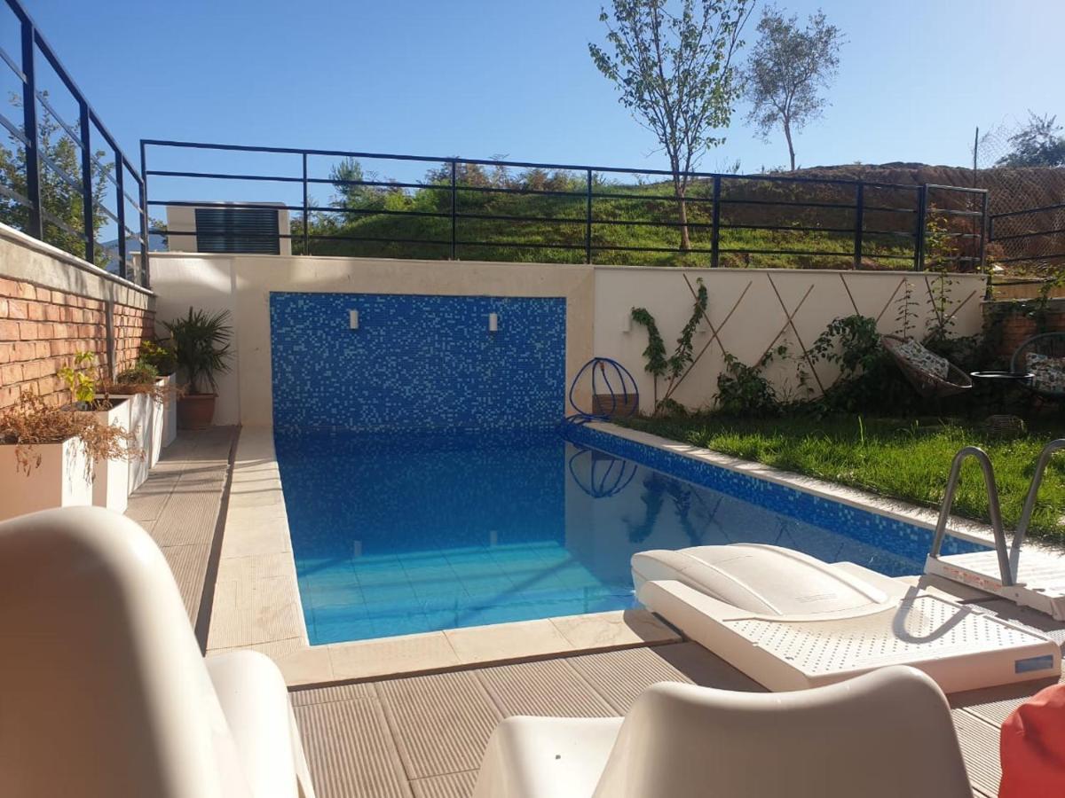 Stylish Two Bedroom House With Private Pool Villa